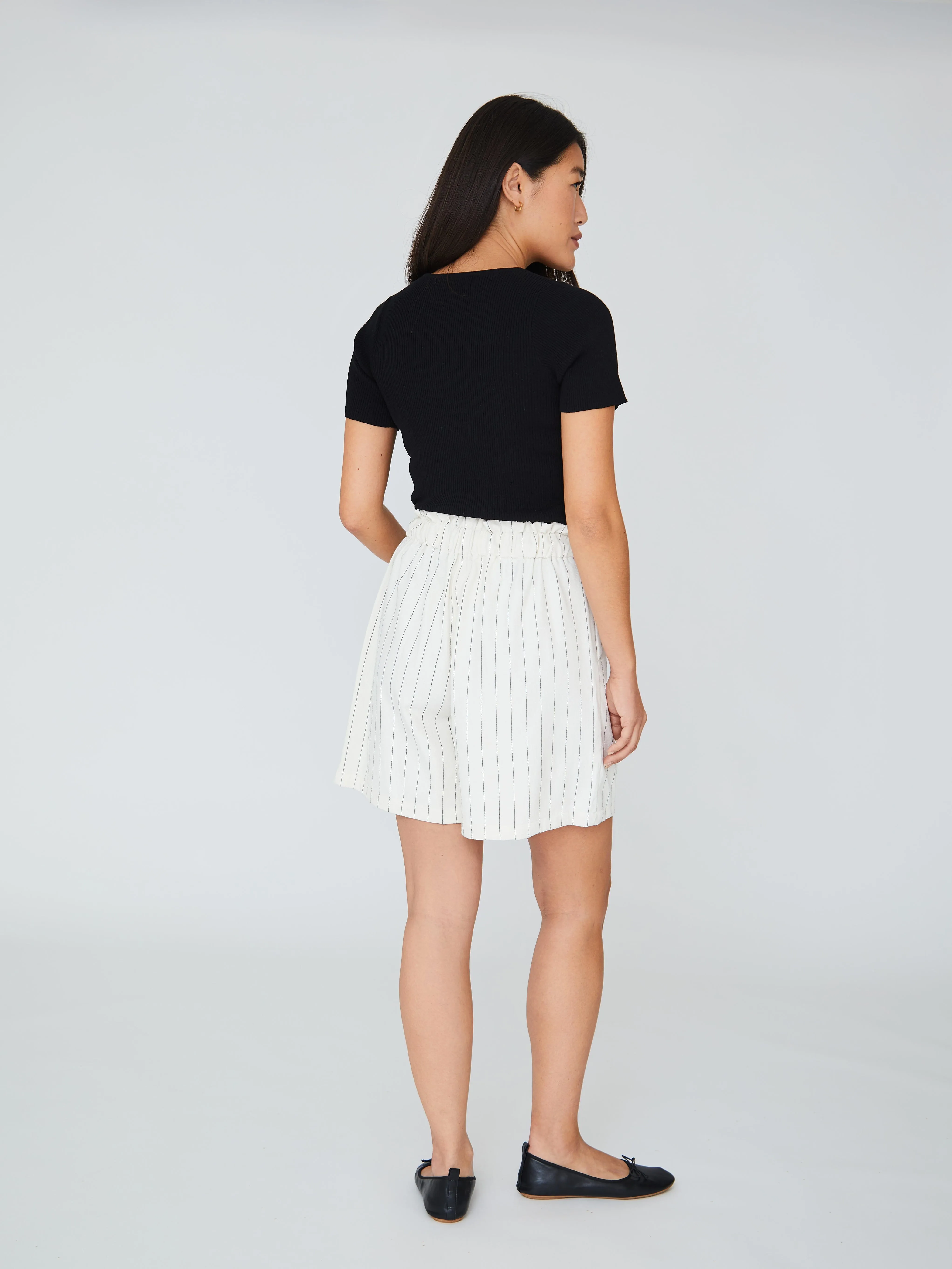 A-View - Lerke Stripe Shorts - 005 Off White