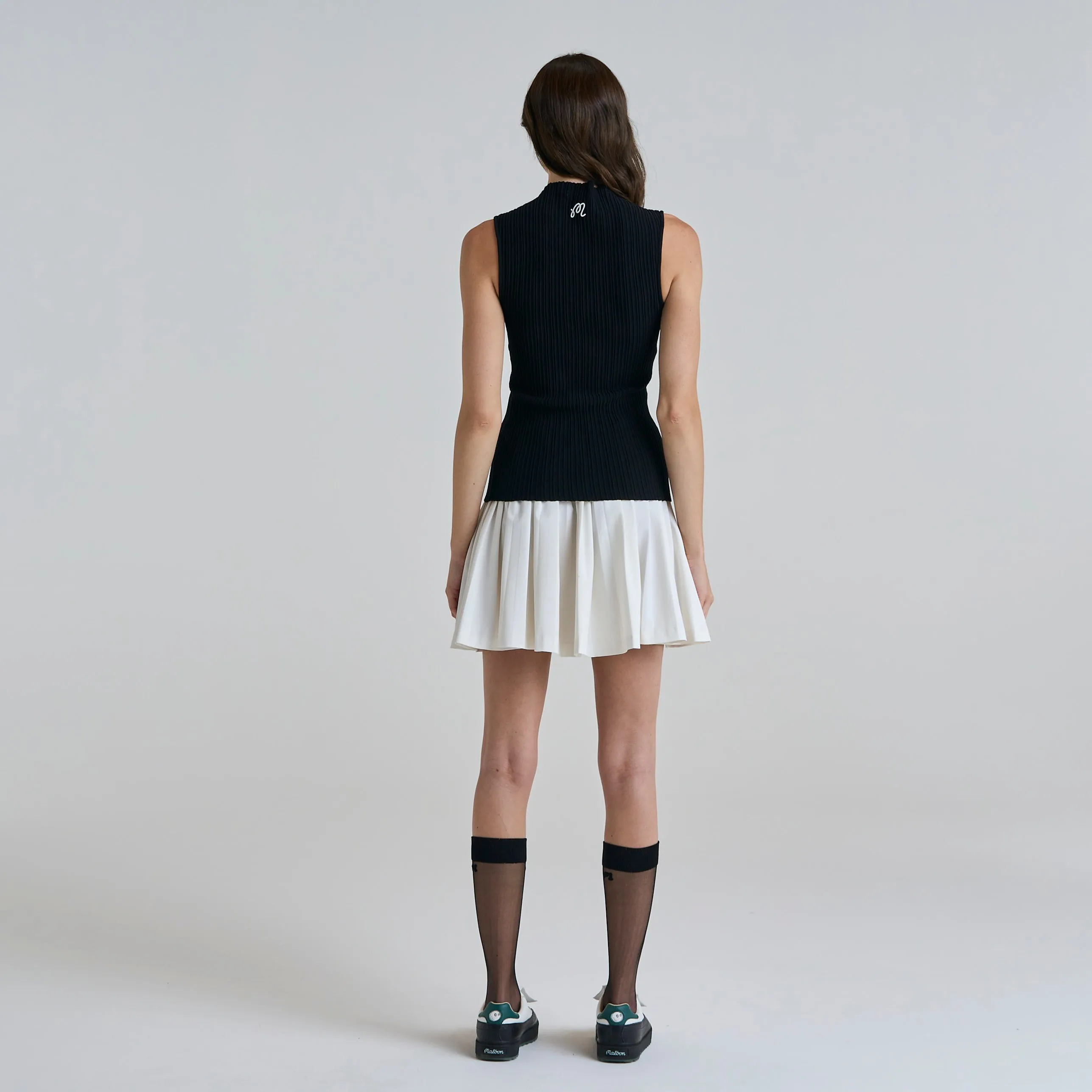 ACE SLEEVELESS MOCKNECK