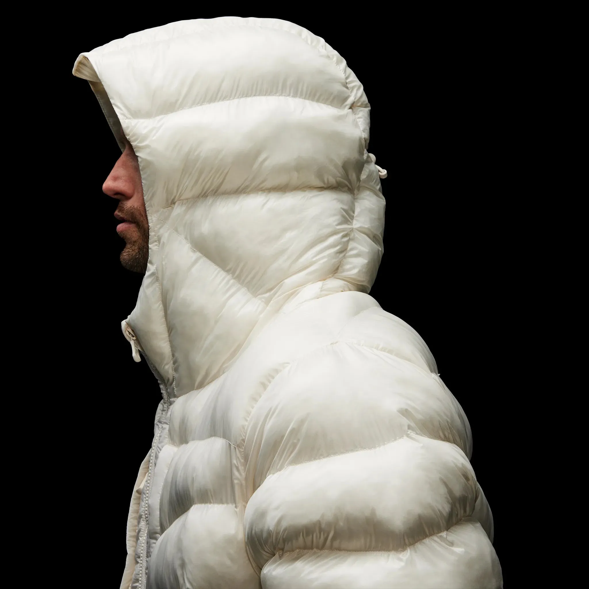 Aerogel Puffer. Lunar White edition