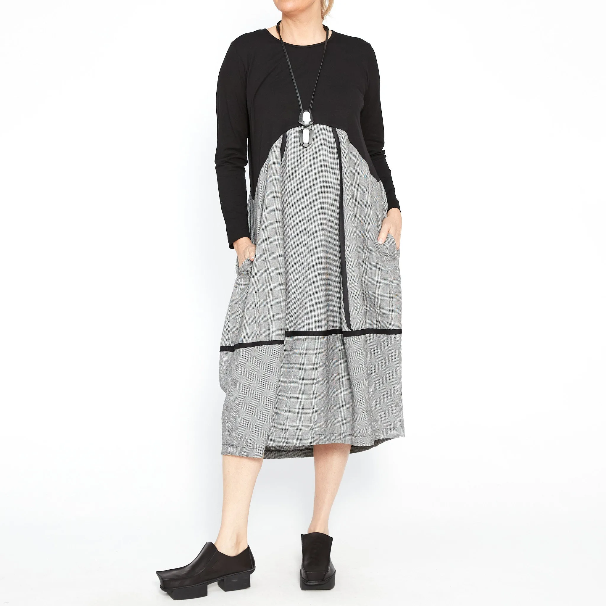 Archer Black & White Houndtooth Dress w/ Long Sleeves