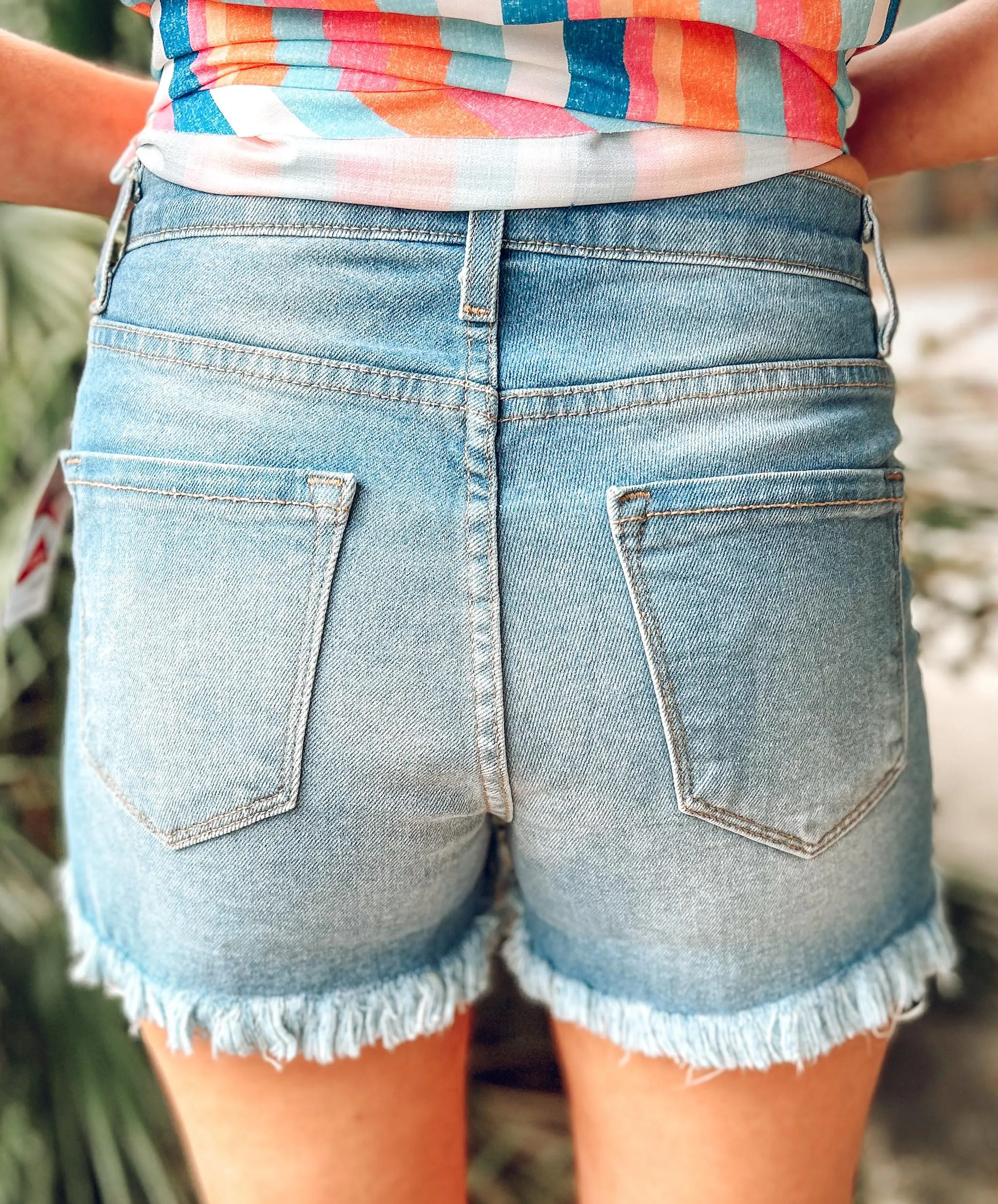 Casi Obsessed Denim Shorts | Medium