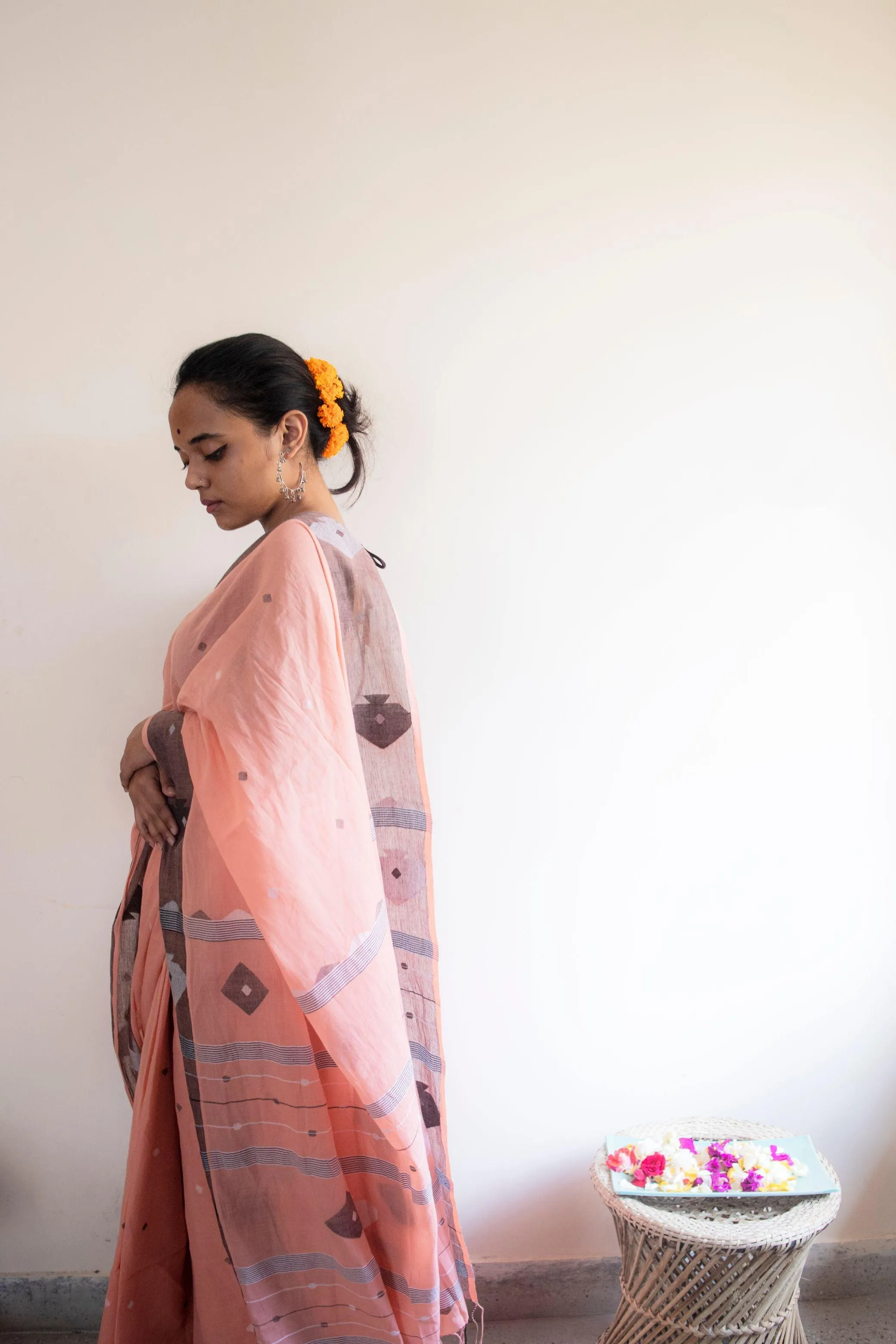 Kaisori Chandan handspun handwoven Jamdani saree