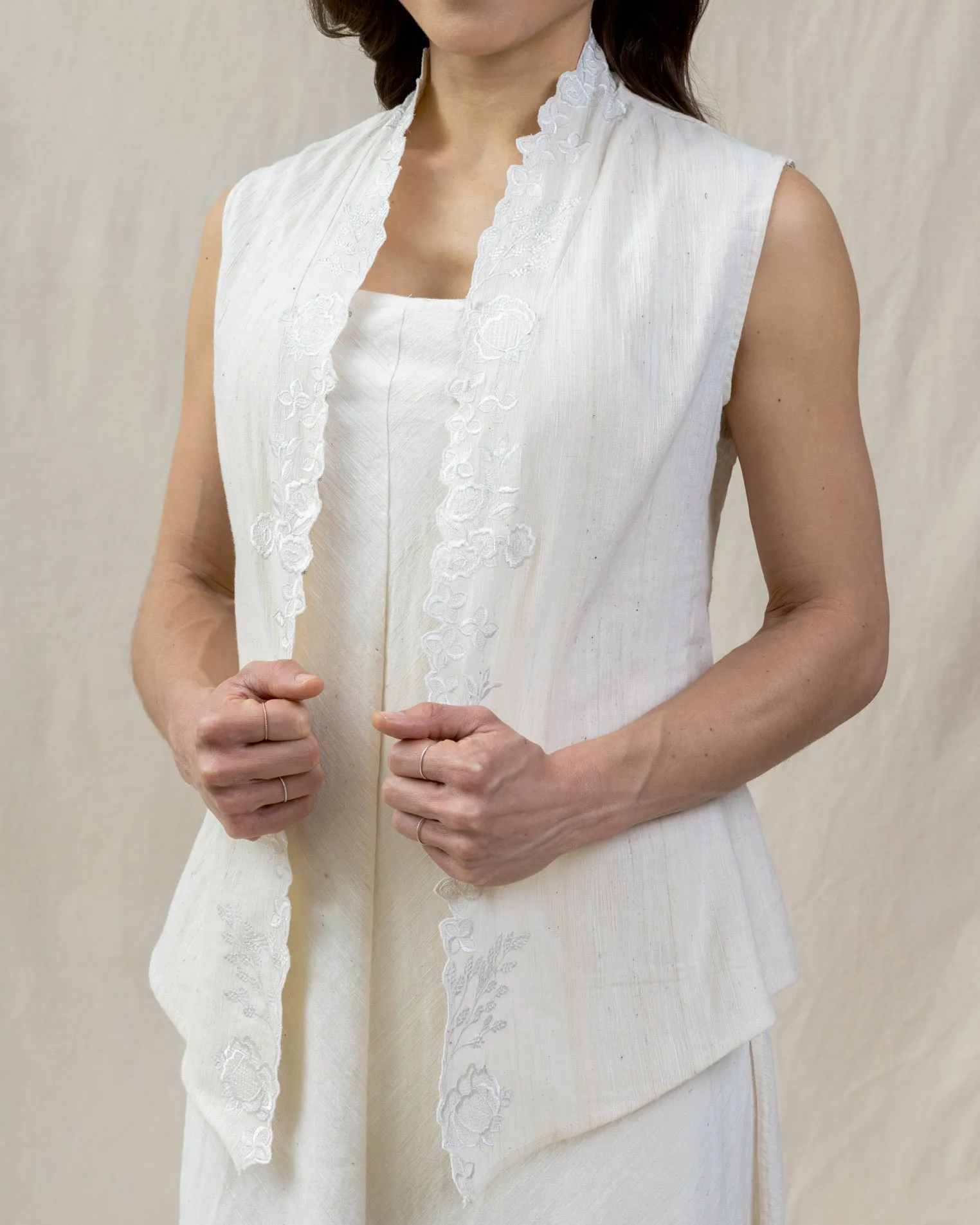 KAPAS - Embroidered Kebaya Vest