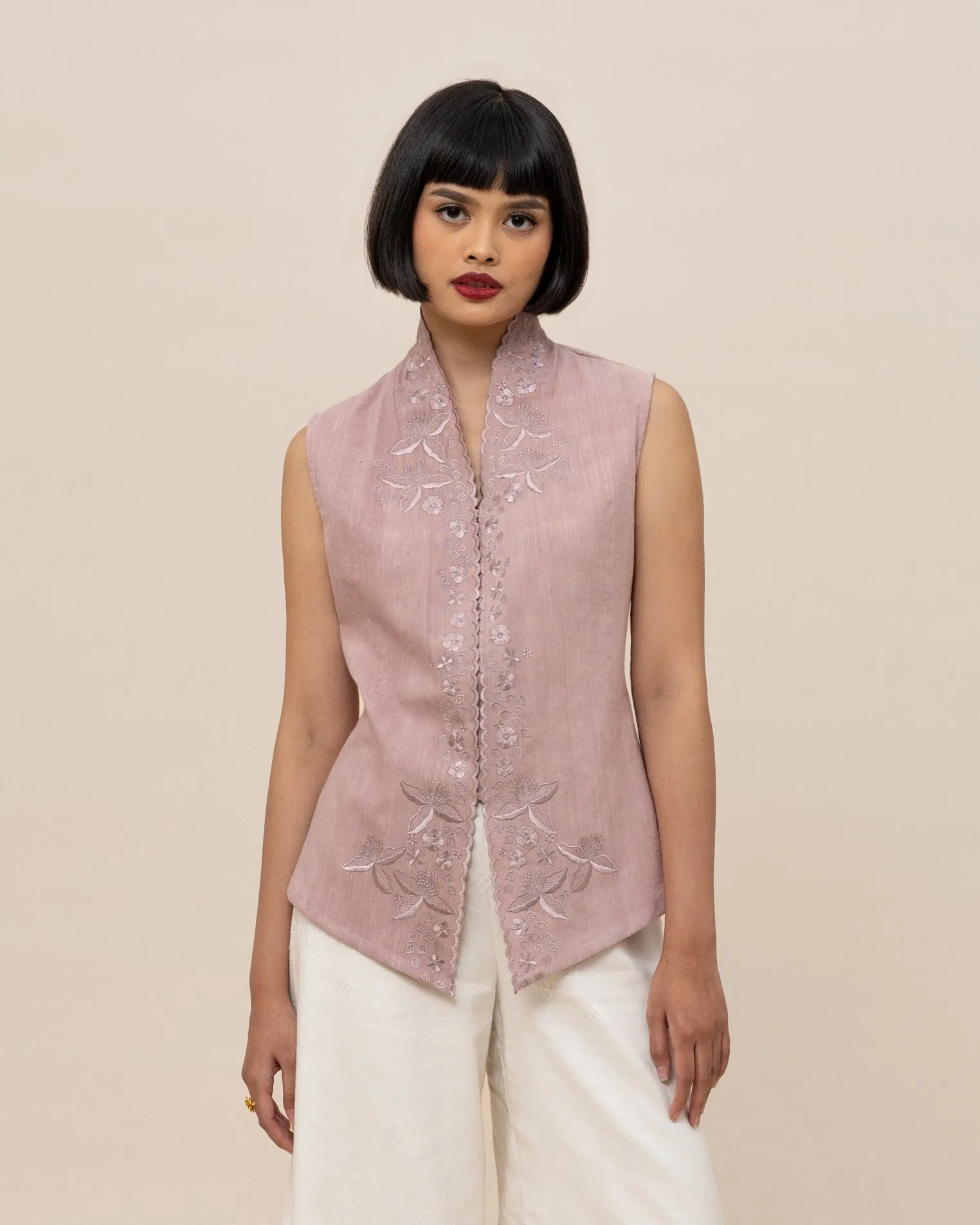 KEMBANG - Embroidered Kebaya Vest