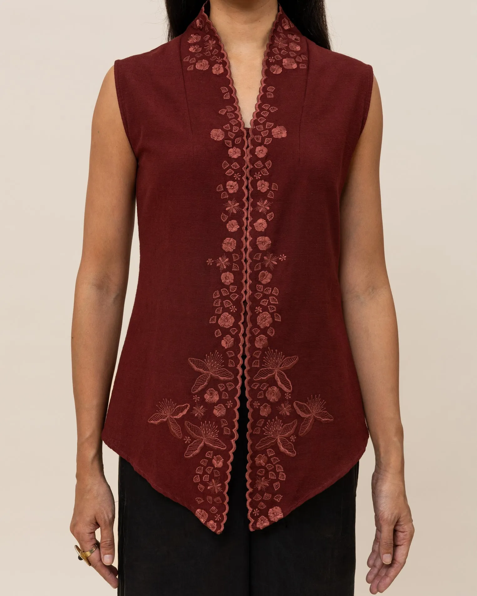 KEMBANG - Embroidered Kebaya Vest