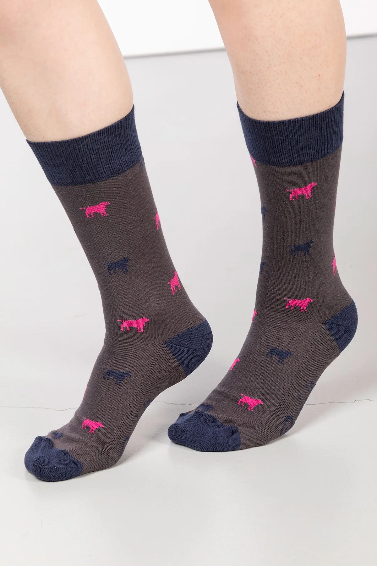 Ladies Wagging Dog II Ankle Socks