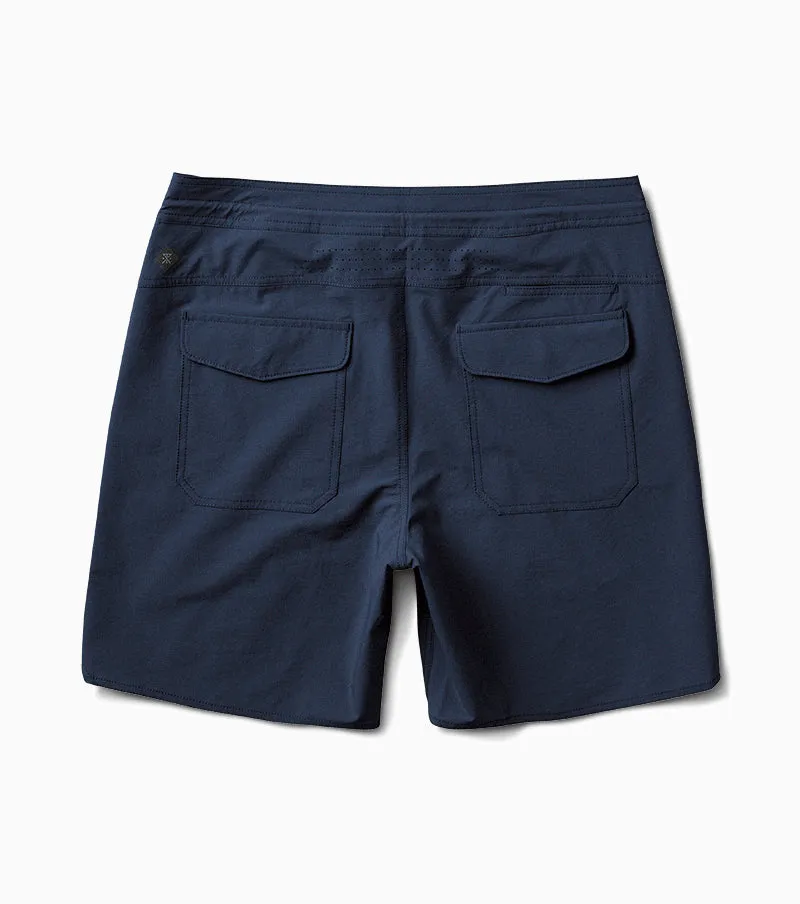 Layover Trail 3.0 18'' Hybrid Travel Shorts Packable