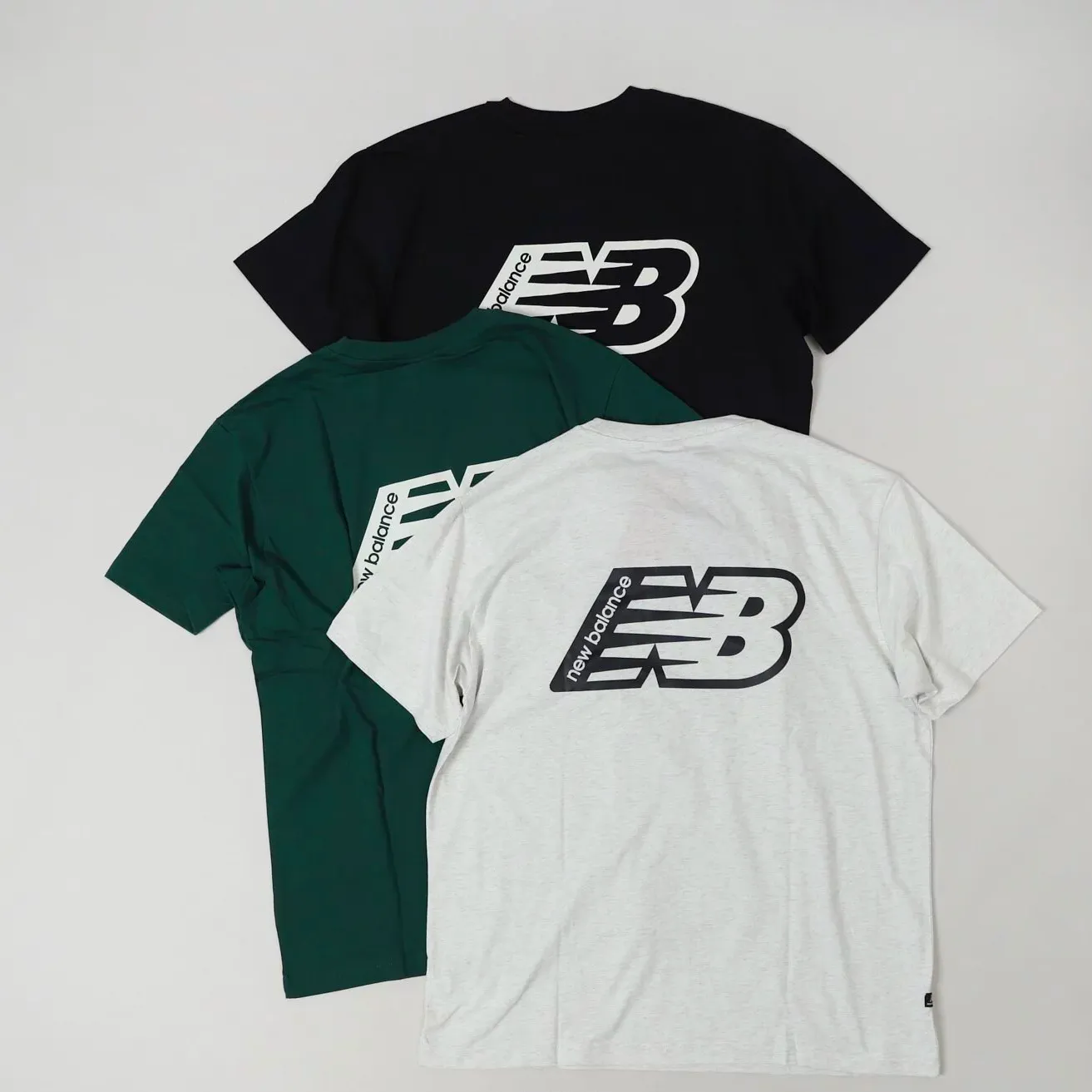 New Balance Essentials Graphic Logo Tee [MT23514]